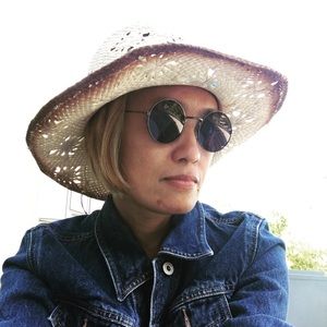 Meet your Posher, Joy